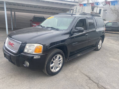 2006 GMC Envoy XL for sale at Comtois Auto Center in Cohoes NY
