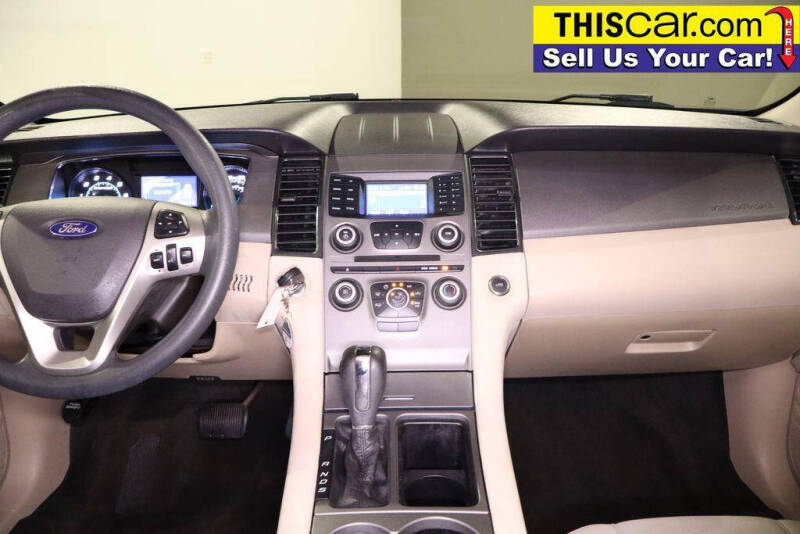2013 Ford Taurus SE