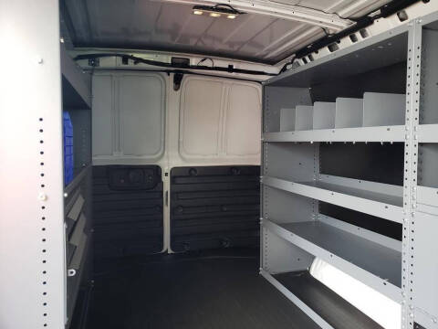2025 Chevrolet Express 2500
