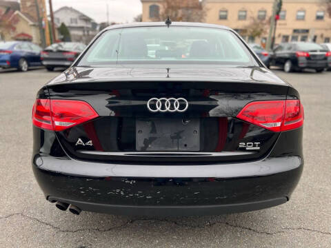 2010 Audi A4 2.0T quattro Premium