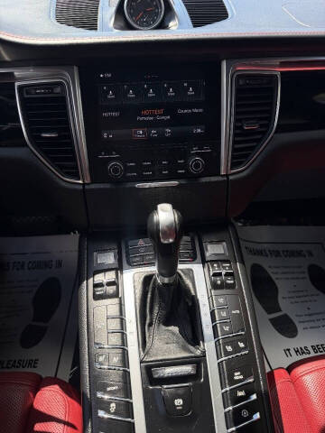 2018 Porsche Macan