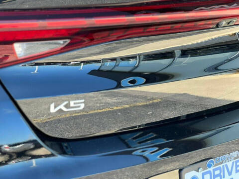 2023 Kia K5