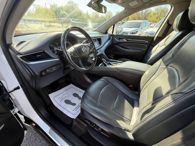 2019 Buick Enclave Essence