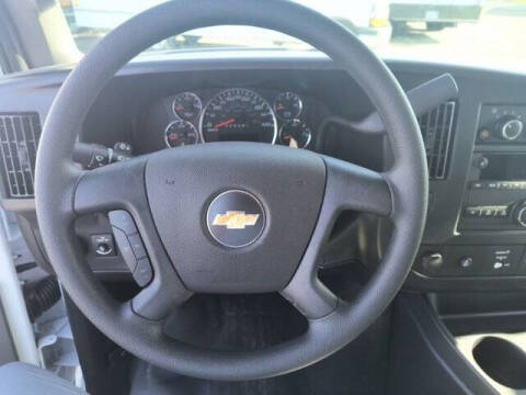 2026 Chevrolet Express 2500