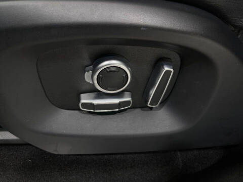 2017 Land Rover Range Rover Sport SVR