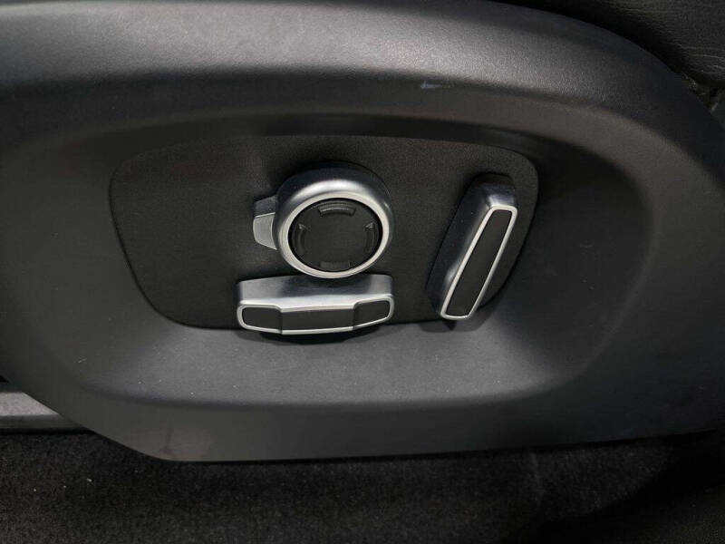 2017 Land Rover Range Rover Sport SVR