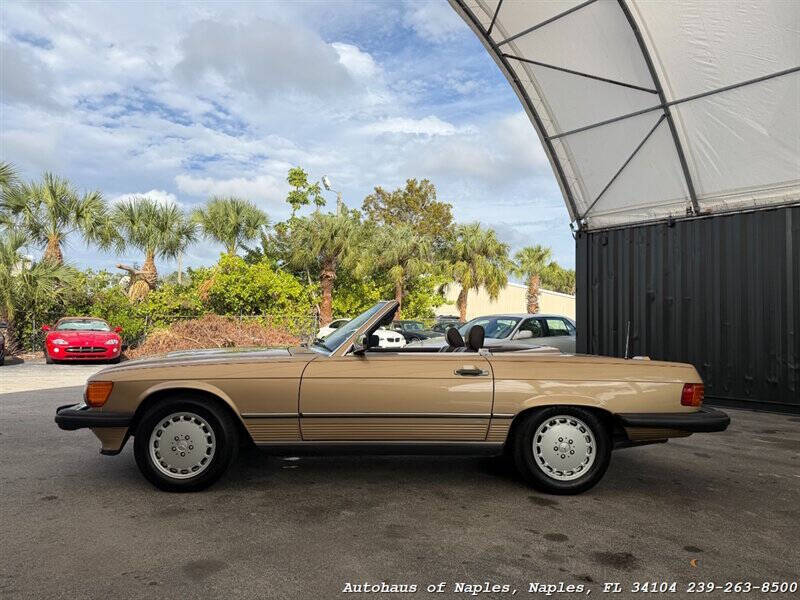 1988 Mercedes-Benz 560-Class 560 SL