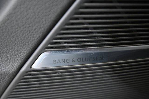 2022 Audi SQ8 4.0T quattro Prestige