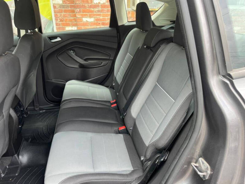 2013 Ford C-MAX Hybrid SE