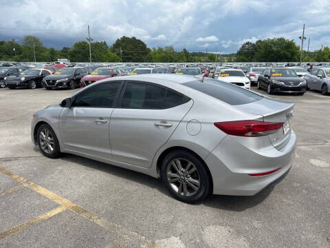 2018 Hyundai Elantra