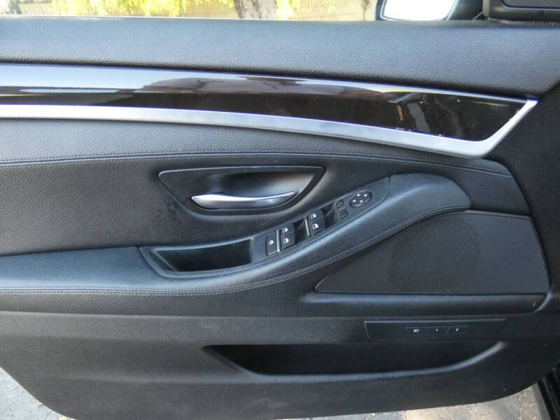 2016 BMW 5 Series 535i