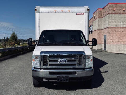 2016 Ford E-Series E-350 SD