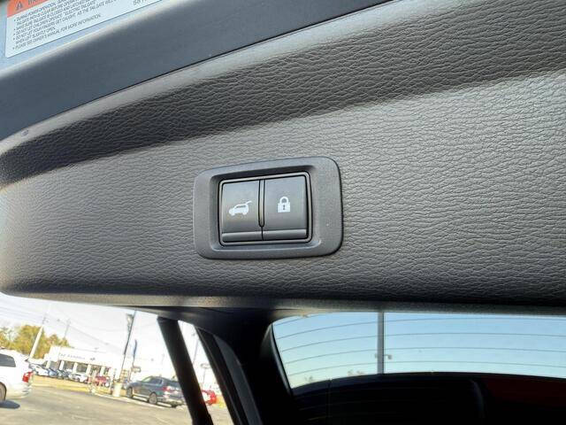 2023 Mitsubishi Outlander PHEV SEL