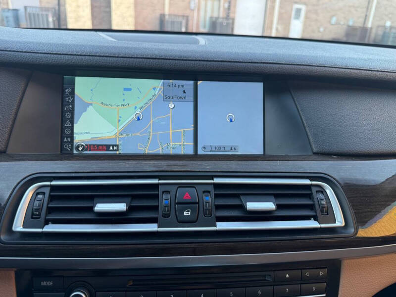 2011 BMW 7 Series 740i