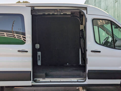 2024 Ford Transit 250