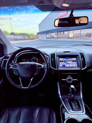 2017 Ford Edge Titanium