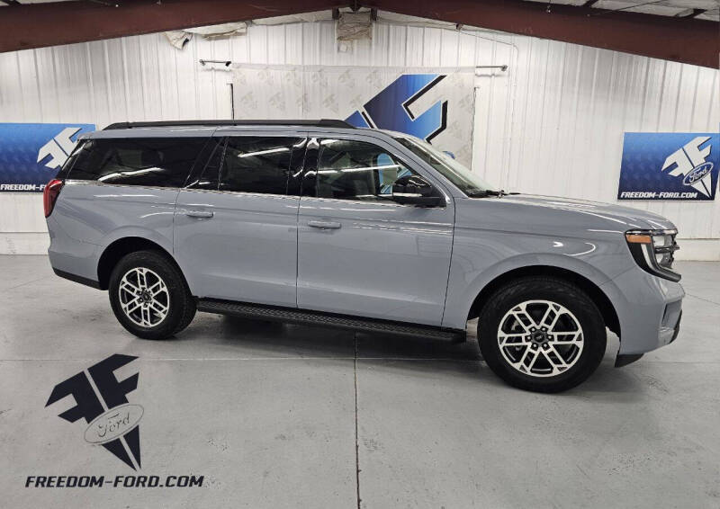 2026 Ford Expedition MAX Active