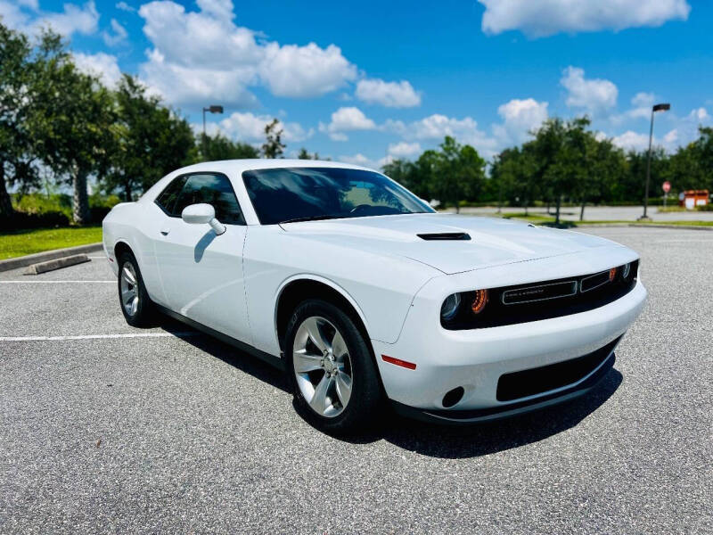 2022 Dodge Challenger SXT