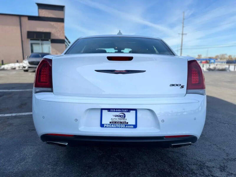 2023 Chrysler 300 S V6