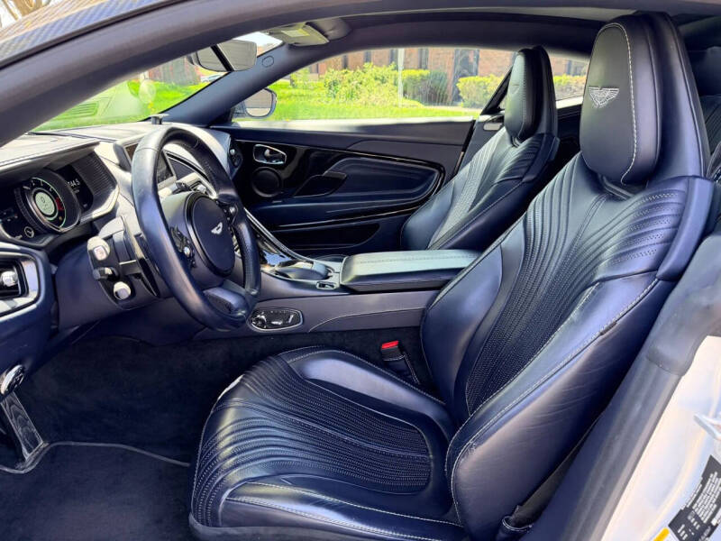 2018 Aston Martin DB11 V12