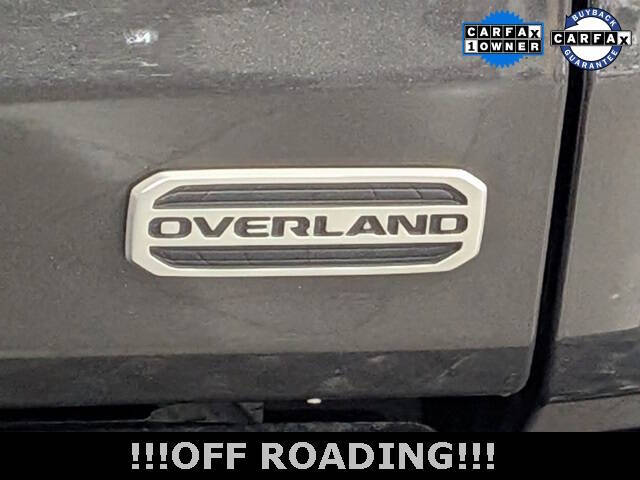 2022 Jeep Gladiator Overland