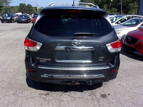 2013 Nissan Pathfinder SL