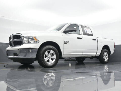 2023 RAM 1500 Classic SLT