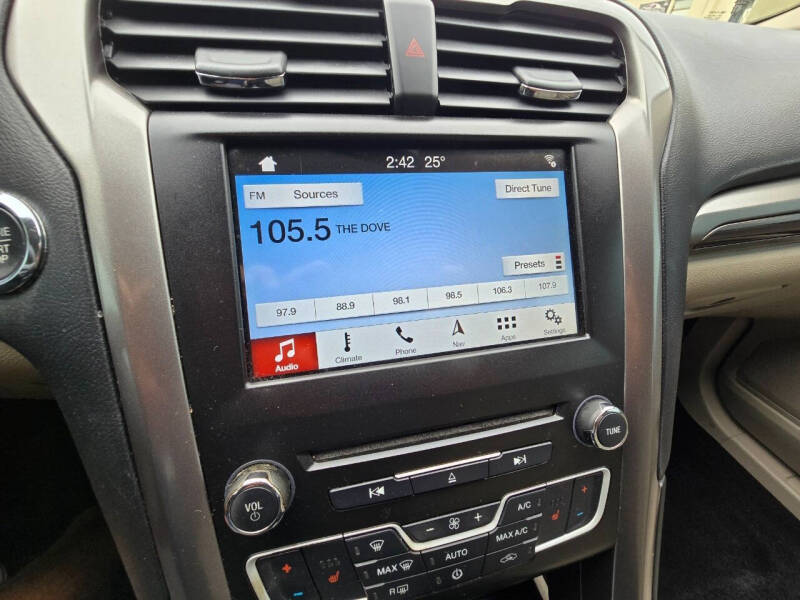 2017 Ford Fusion Energi SE Luxury