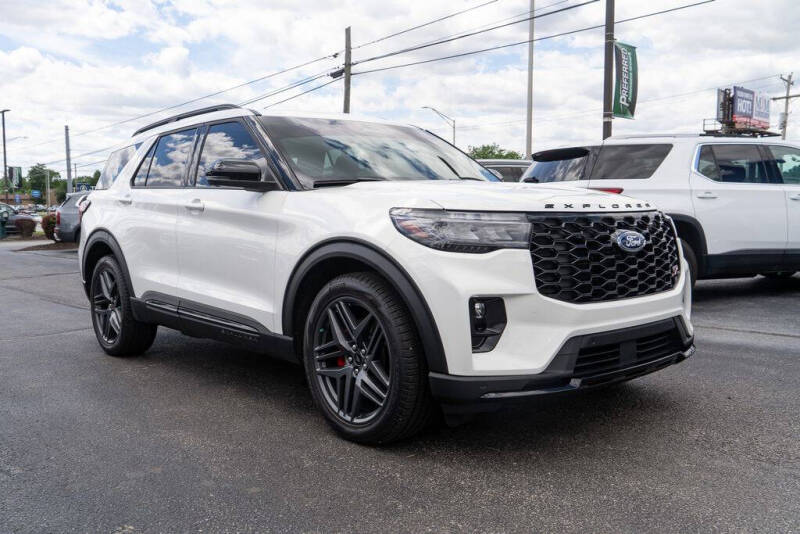 2025 Ford Explorer ST