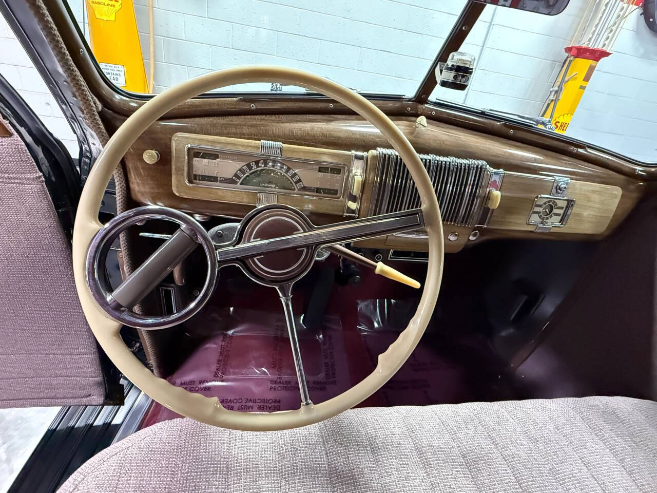 1940 Chevrolet Master Deluxe 33