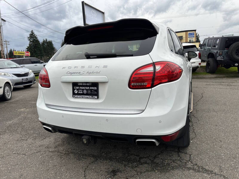 2013 Porsche Cayenne S Hybrid