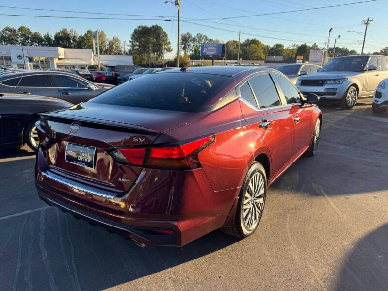 2023 Nissan Altima 2.5 SV