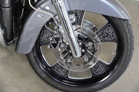 2011 Harley-Davidson CVO STREET