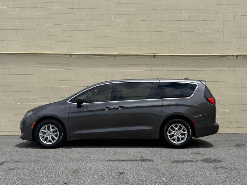 2017 Chrysler Pacifica Touring