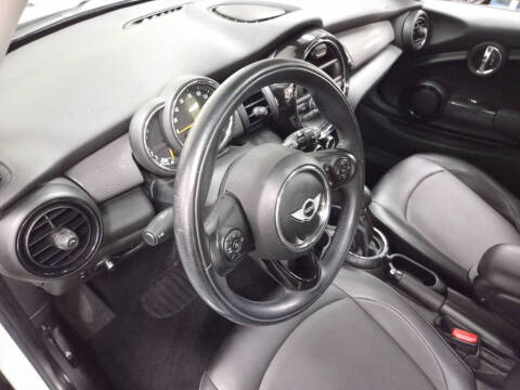 2016 MINI Hardtop 2 Door Cooper