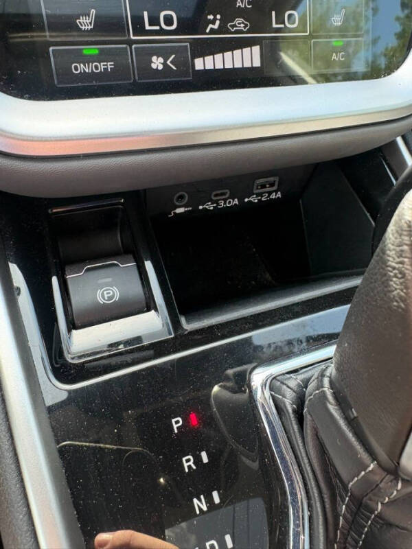 2025 Subaru Outback Onyx Edition