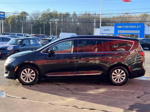 2018 Chrysler Pacifica Touring L