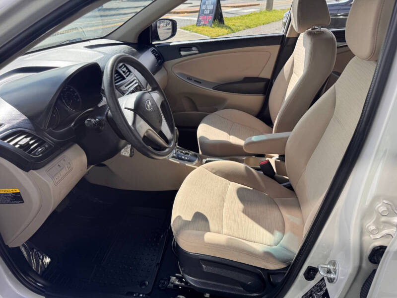 2016 Hyundai Accent