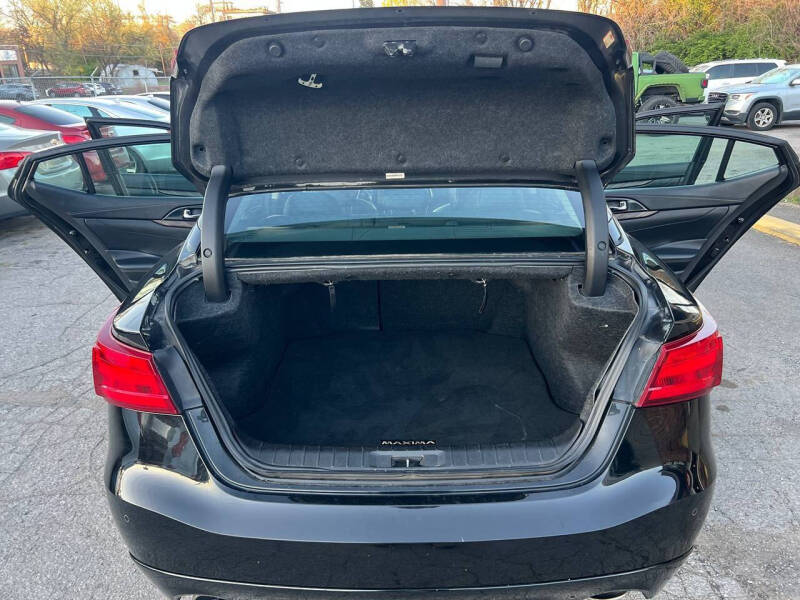 2017 Nissan Maxima Platinum