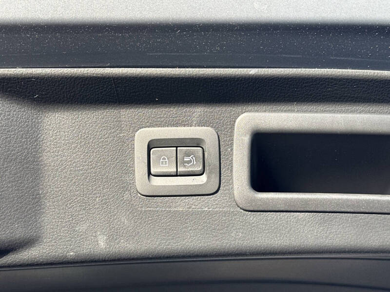 2023 Mazda CX-50 2.5 S Preferred Plus