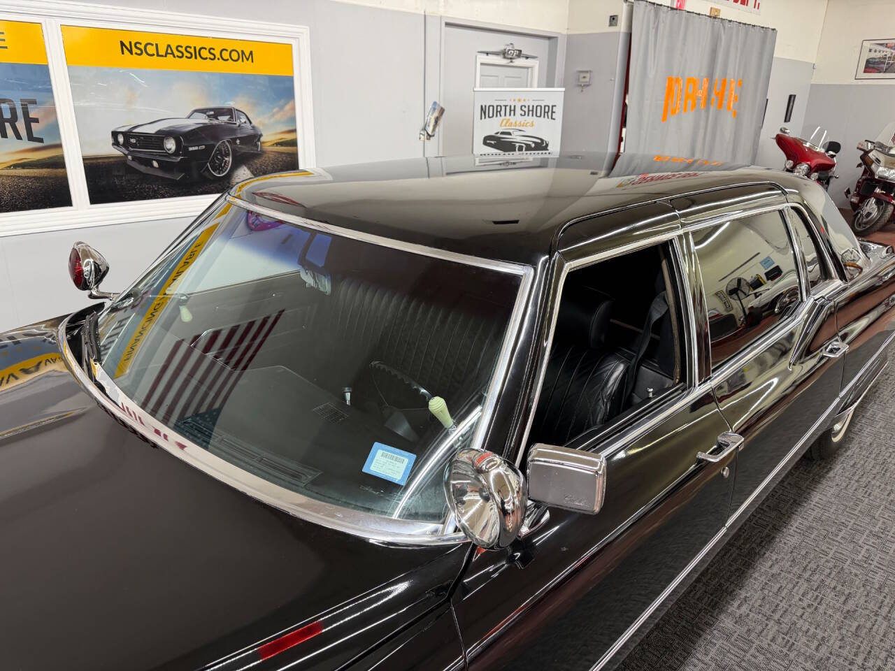 1970 CADILLAC FLEETWOOD 48