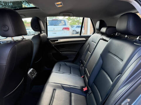 2016 Volkswagen Golf