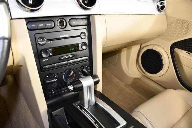 2006 Ford Mustang