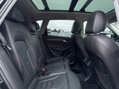 2014 Audi Q5 2.0T quattro Premium Plus