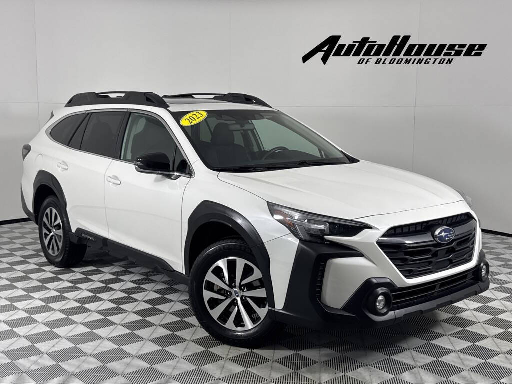 2023 Subaru Outback Premium AWD 4dr Crossover's photo