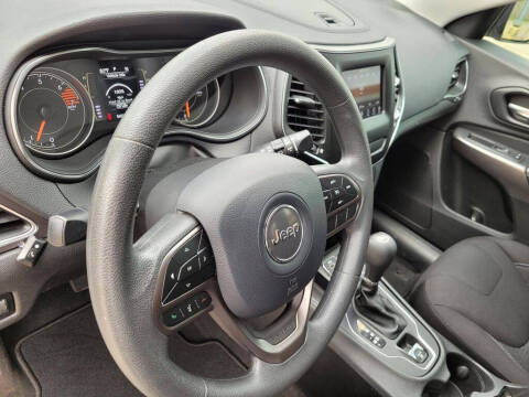 2020 Jeep Cherokee Latitude