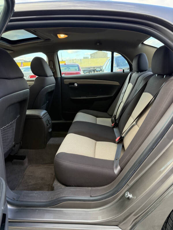 2011 Chevrolet Malibu LT