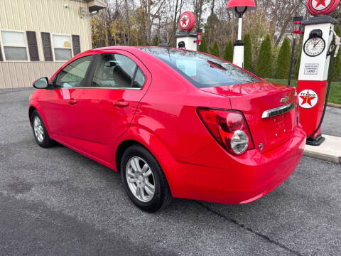 2016 Chevrolet Sonic LT Manual