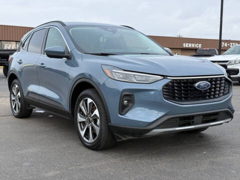 2024 Ford Escape Platinum