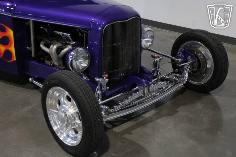1933 Ford F-100